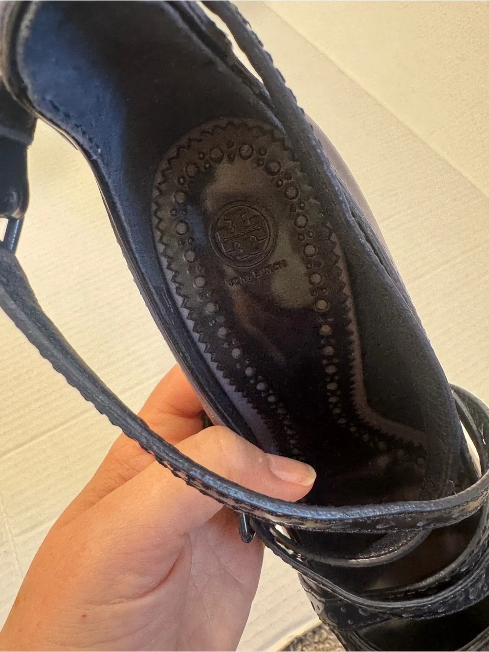 Tory Burch Judith Black Grey Leather Strappy Stiletto Heels Womens 6.5 Pointed